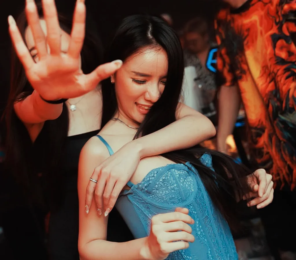 파타야 클럽 월드하우스
